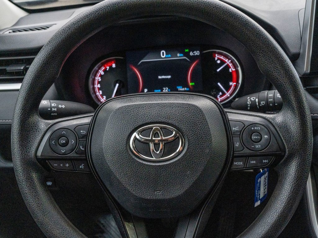 Toyota RAV4 LE AWD**JAMAIS ACCIDENTÉ + SIÈGES AVANT CHAUFFANTS 2023 à Saint-Jérôme, Québec - 9 - w1024h768px