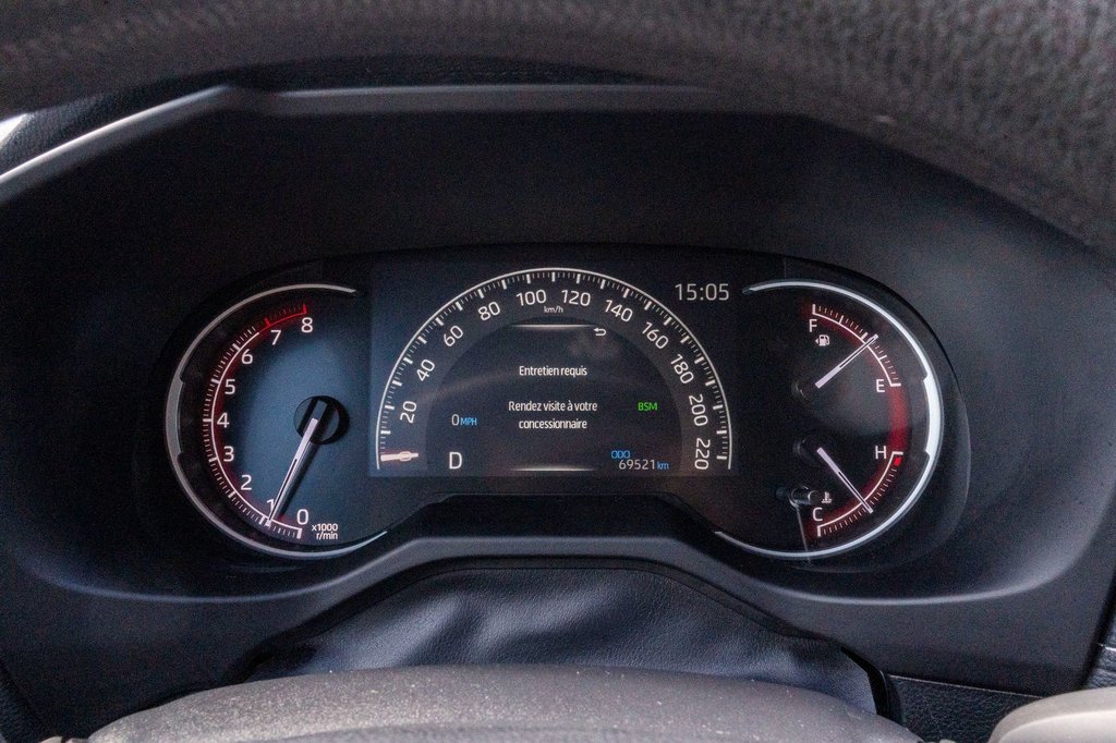 2024 Toyota RAV4 LE AWD **JAMAIS ACCIDENTÉ+CARPLAY+CAMÉRA** in Charlemagne, Quebec - 16 - w1024h768px