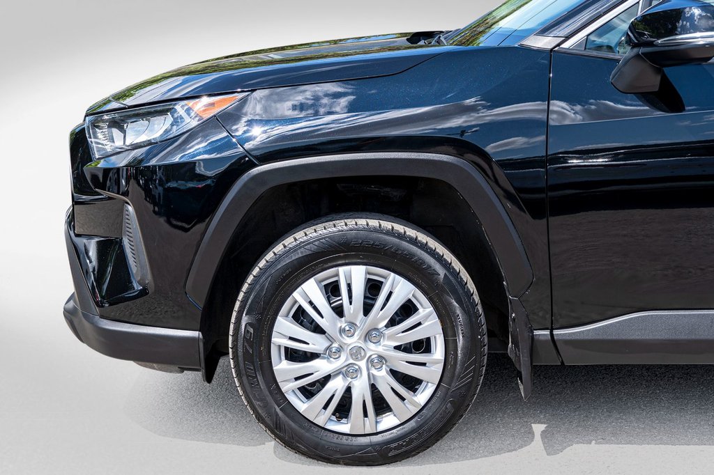 2024 Toyota RAV4 LE AWD **JAMAIS ACCIDENTÉ+CARPLAY+CAMÉRA** in Charlemagne, Quebec - 30 - w1024h768px