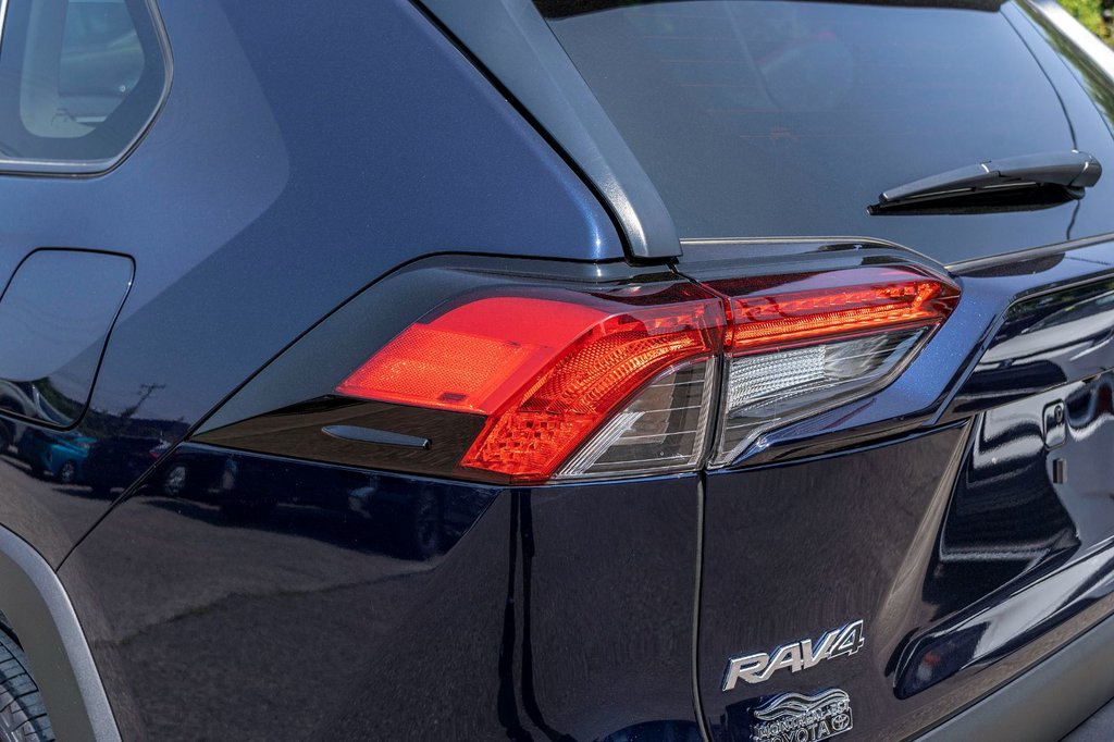 2024 Toyota RAV4 XLE AWD **JAMAIS ACCIDENTÉ+CARPLAY+CAMÉRA+MAG** in Charlemagne, Quebec - 27 - w1024h768px