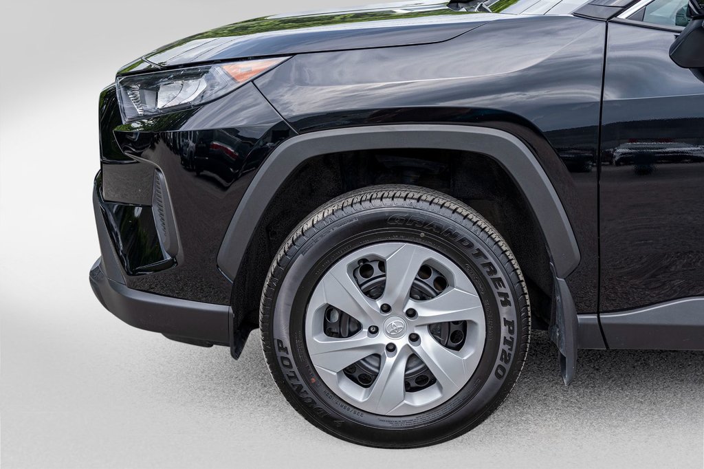2024 Toyota RAV4 LE AWD **CARPLAY+ANDROID AUTO+CAMÉRA** in Charlemagne, Quebec - 30 - w1024h768px