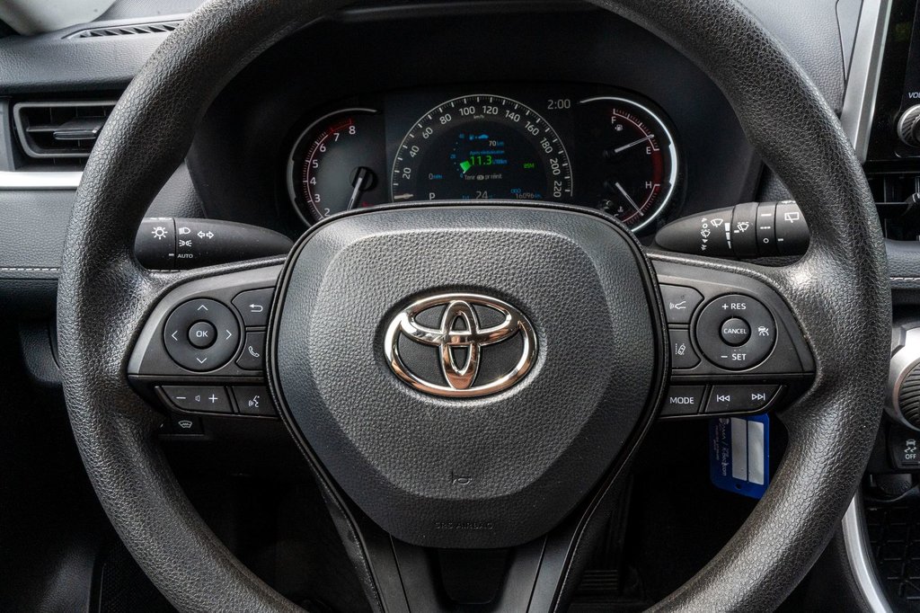 2024 Toyota RAV4 LE AWD **CARPLAY+ANDROID AUTO+CAMÉRA** in Charlemagne, Quebec - 9 - w1024h768px