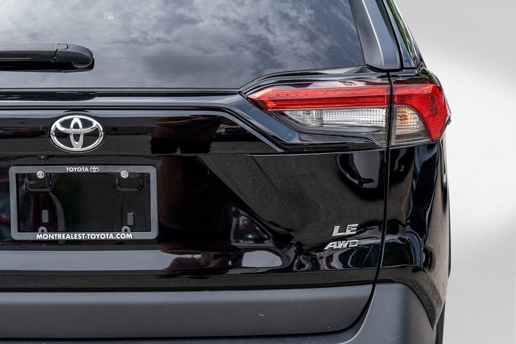 2024 Toyota RAV4 LE AWD **CARPLAY+ANDROID AUTO+CAMÉRA** in Charlemagne, Quebec - 26 - w1024h768px