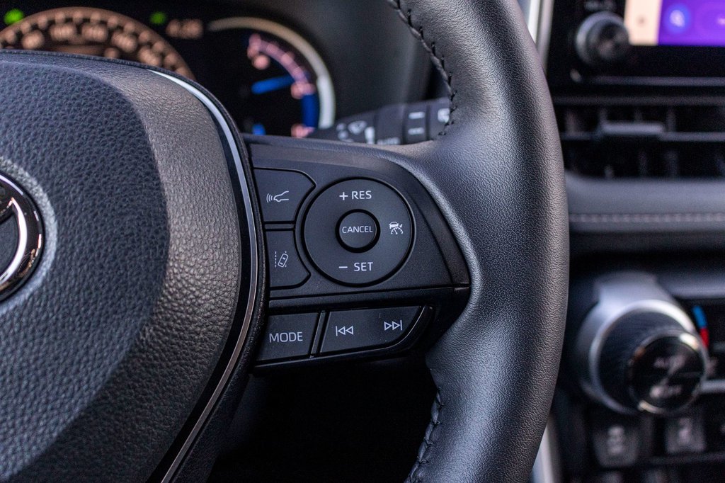 2024 Toyota RAV4 Hybrid XLE in Charlemagne, Quebec - 12 - w1024h768px