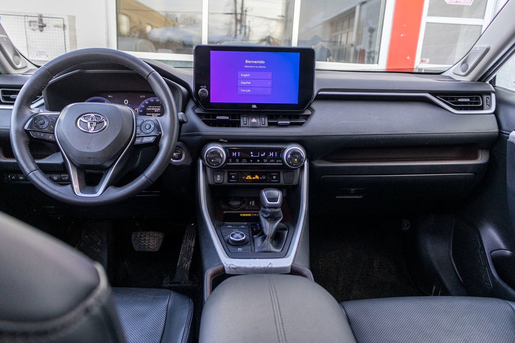 Toyota RAV4 Hybrid Limited 2024 à Charlemagne, Québec - 23 - w1024h768px