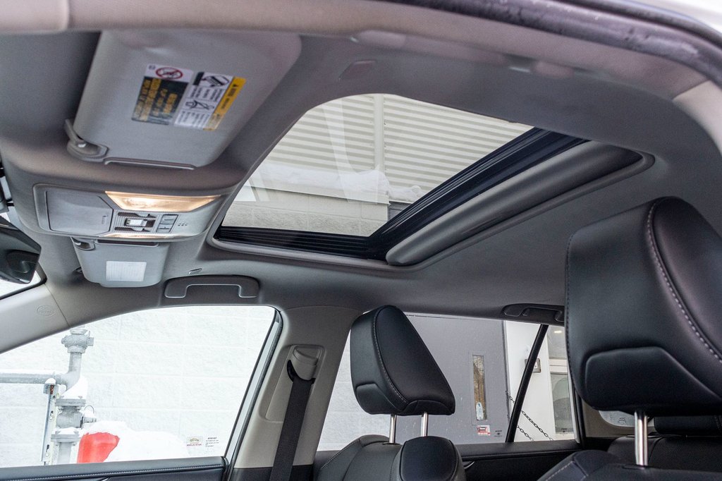 Toyota RAV4 Hybrid Limited 2024 à Charlemagne, Québec - 27 - w1024h768px