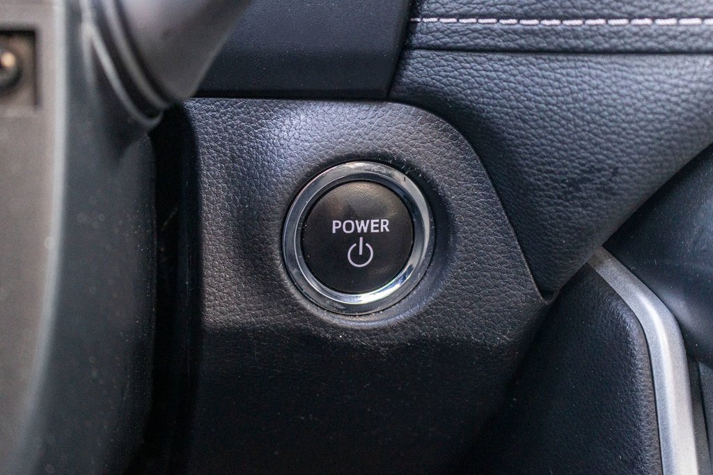 Toyota RAV4 Hybrid Limited 2024 à Charlemagne, Québec - 21 - w1024h768px