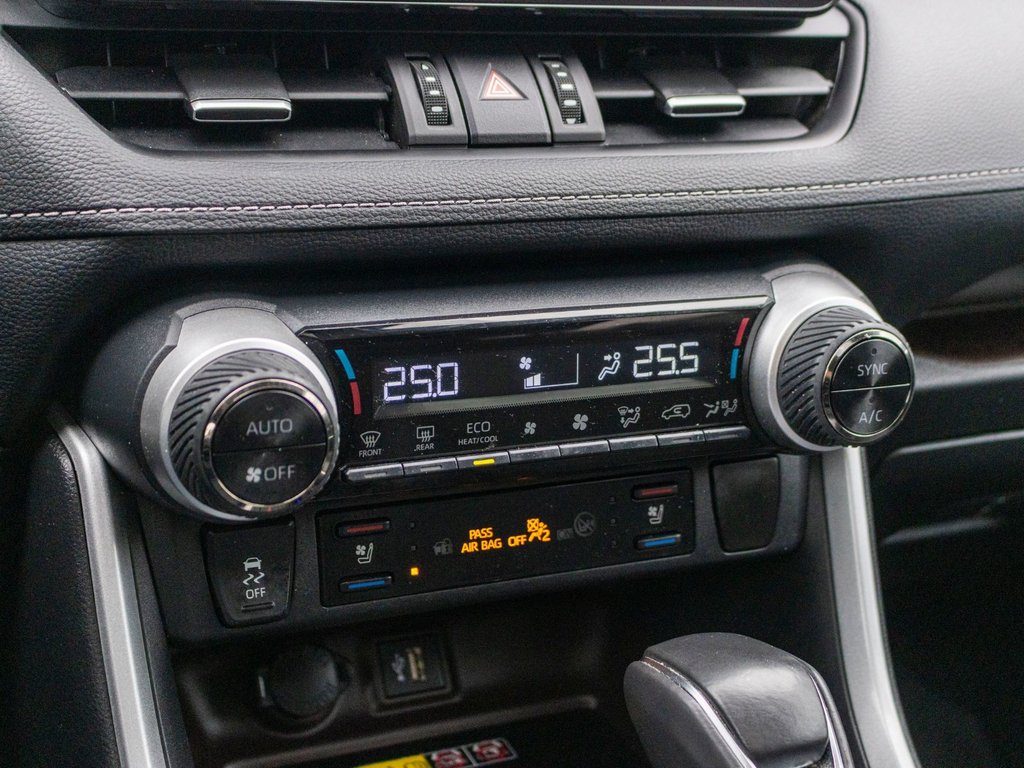 2024 Toyota RAV4 Limited in Charlemagne, Quebec - 13 - w1024h768px