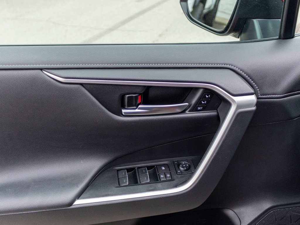 2024 Toyota RAV4 Limited in Charlemagne, Quebec - 29 - w1024h768px