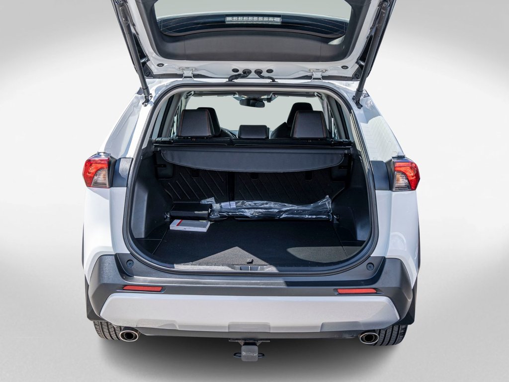 2024 Toyota RAV4 TRAIL **AUCUN CARFAX**TOIT+CUIR+19PO+CARPLAY** in Saint-Jérôme, Quebec - 23 - w1024h768px