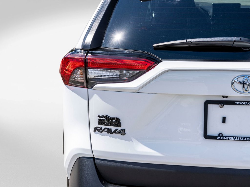 2024 Toyota RAV4 TRAIL **AUCUN CARFAX**TOIT+CUIR+19PO+CARPLAY** in Saint-Jérôme, Quebec - 24 - w1024h768px