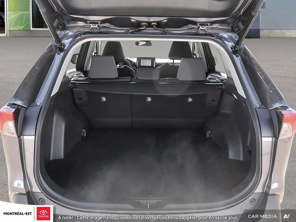 2025 Toyota RAV4 XLE in Charlemagne, Quebec - 7 - w1024h768px