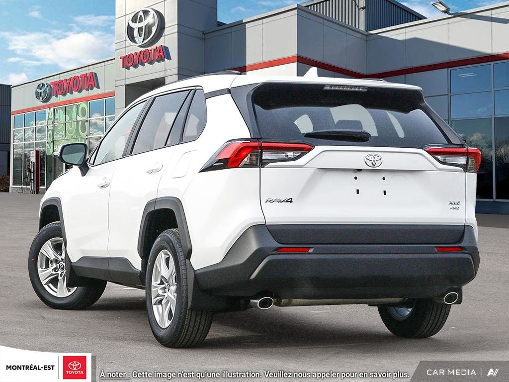 2025 Toyota RAV4 XLE in Charlemagne, Quebec - 4 - w1024h768px