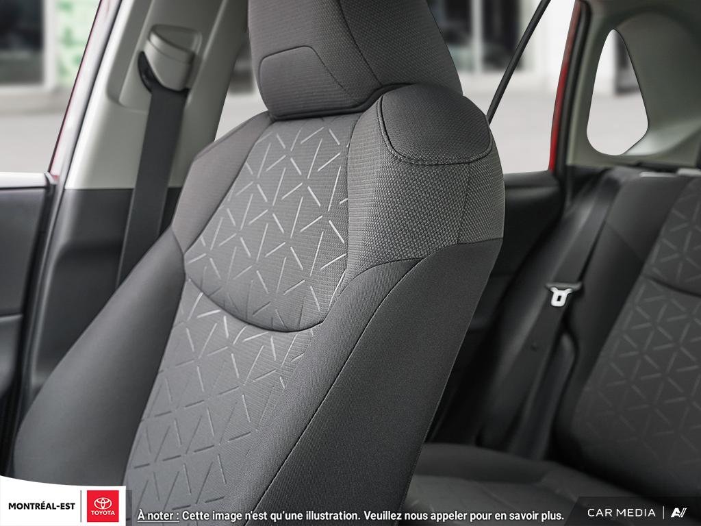 Toyota RAV4 XLE 2025 à Charlemagne, Québec - 16 - w1024h768px