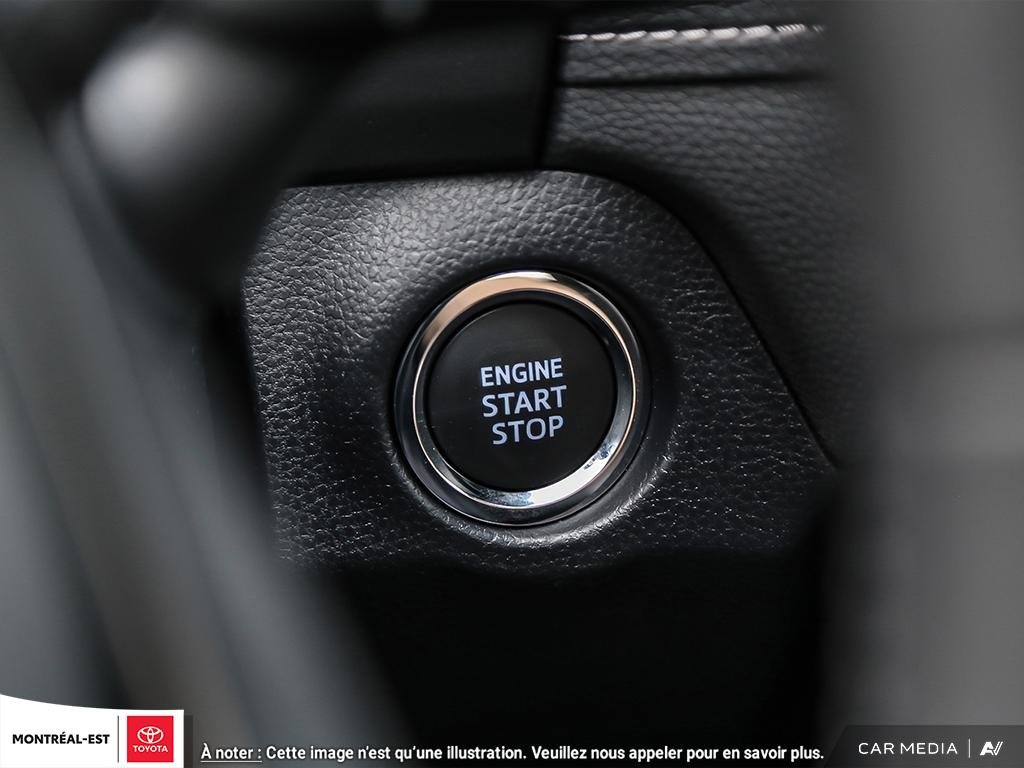 2025 Toyota RAV4 XLE in Charlemagne, Quebec - 22 - w1024h768px