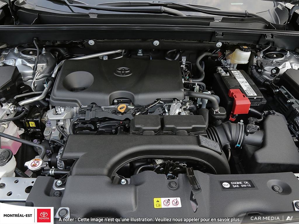 2025 Toyota RAV4 XLE in Charlemagne, Quebec - 6 - w1024h768px