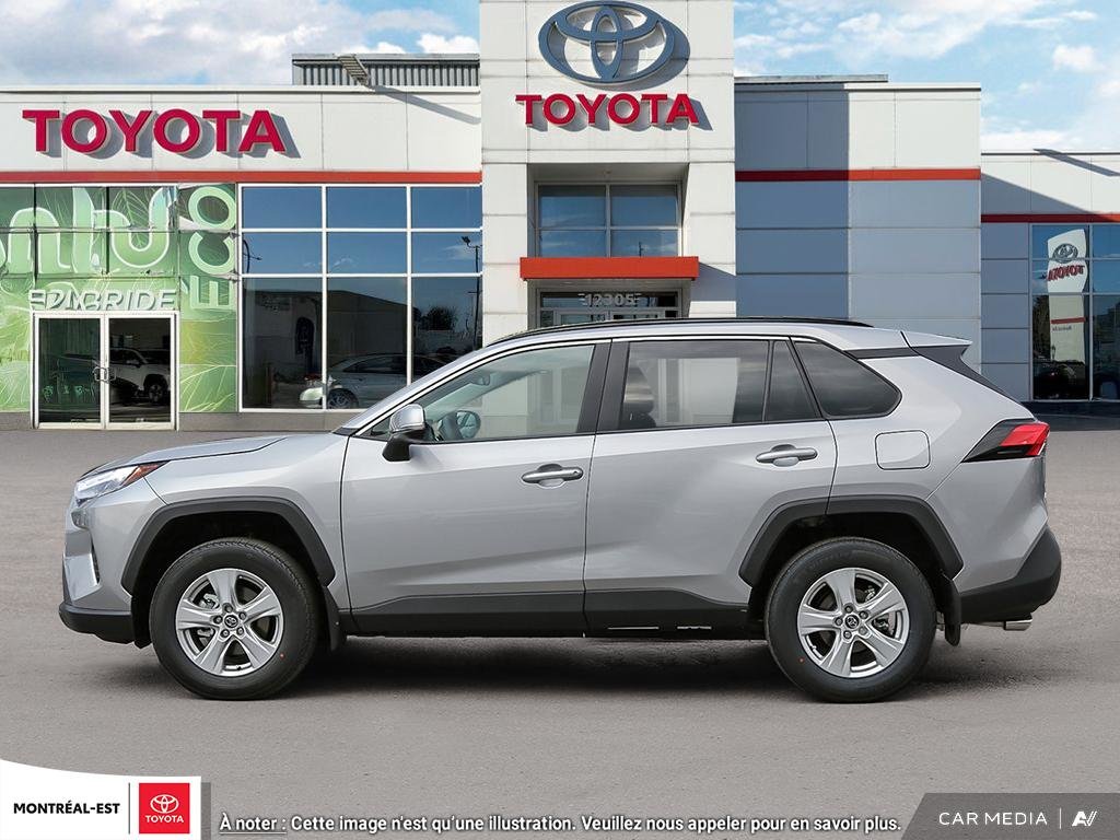 2025 Toyota RAV4 XLE in Charlemagne, Quebec - 3 - w1024h768px