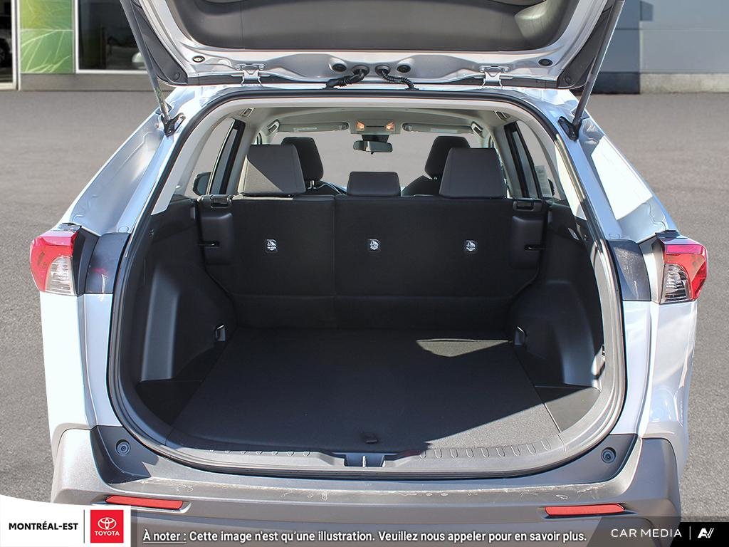 2025 Toyota RAV4 LE in Charlemagne, Quebec - 7 - w1024h768px