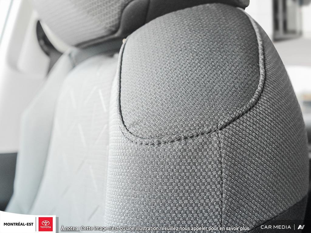 2025 Toyota RAV4 LE in Charlemagne, Quebec - 17 - w1024h768px