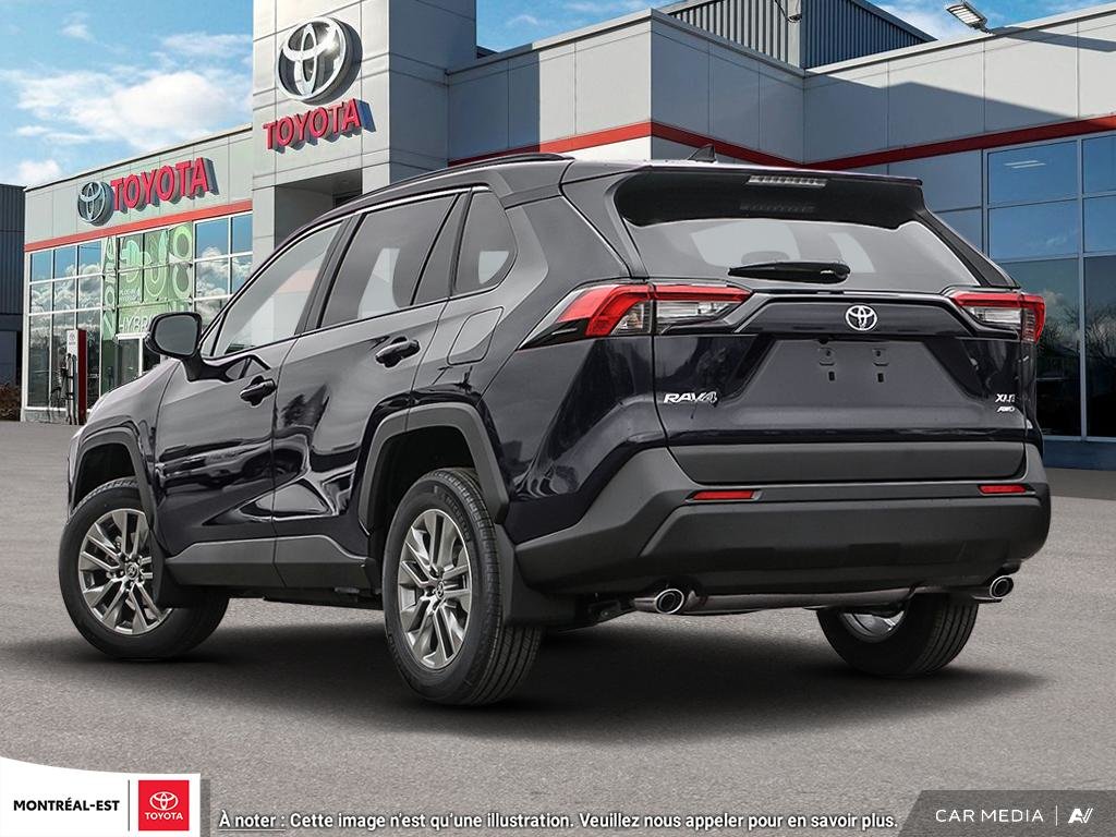 Toyota RAV4 XLE PREMIUM 2025 à Charlemagne, Québec - 4 - w1024h768px