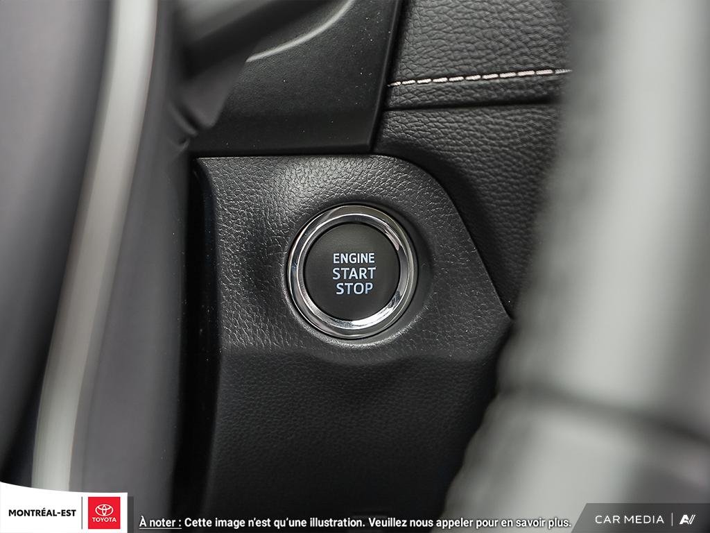 2025 Toyota RAV4 XLE in Charlemagne, Quebec - 19 - w1024h768px