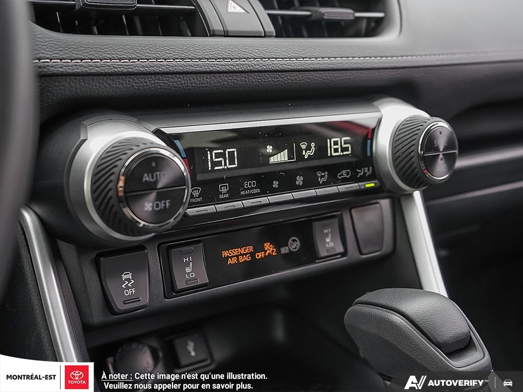 2025 Toyota RAV4 XLE in Charlemagne, Quebec - 18 - w1024h768px