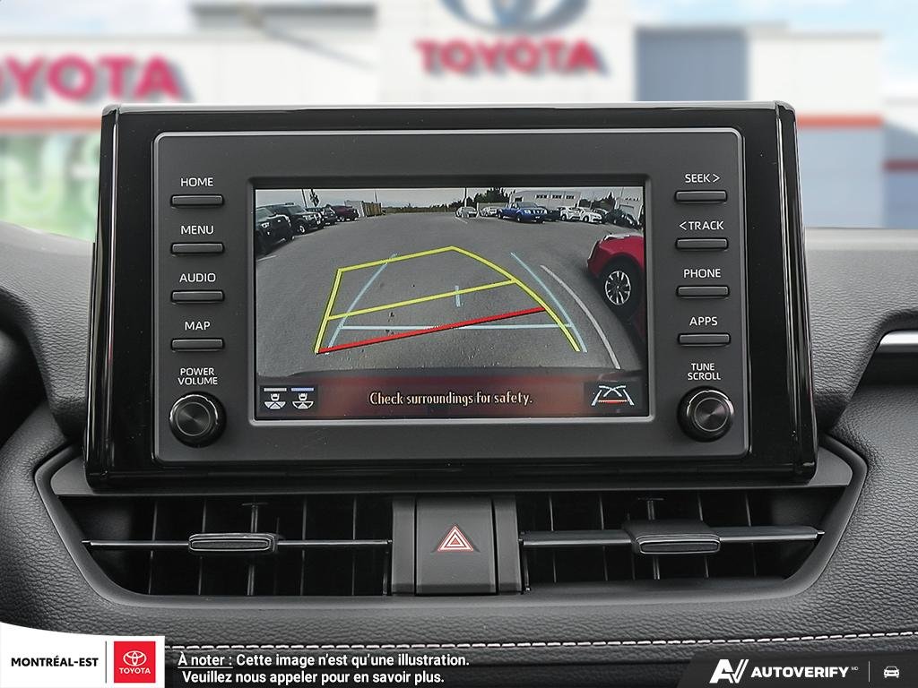 2025 Toyota RAV4 XLE in Charlemagne, Quebec - 14 - w1024h768px