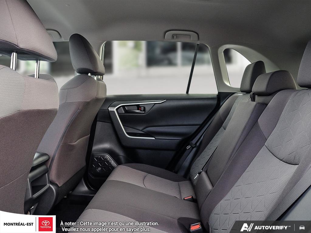 2025 Toyota RAV4 LE in Charlemagne, Quebec - 18 - w1024h768px