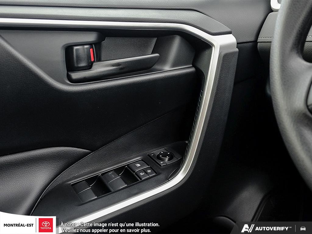 2025 Toyota RAV4 LE in Charlemagne, Quebec - 13 - w1024h768px