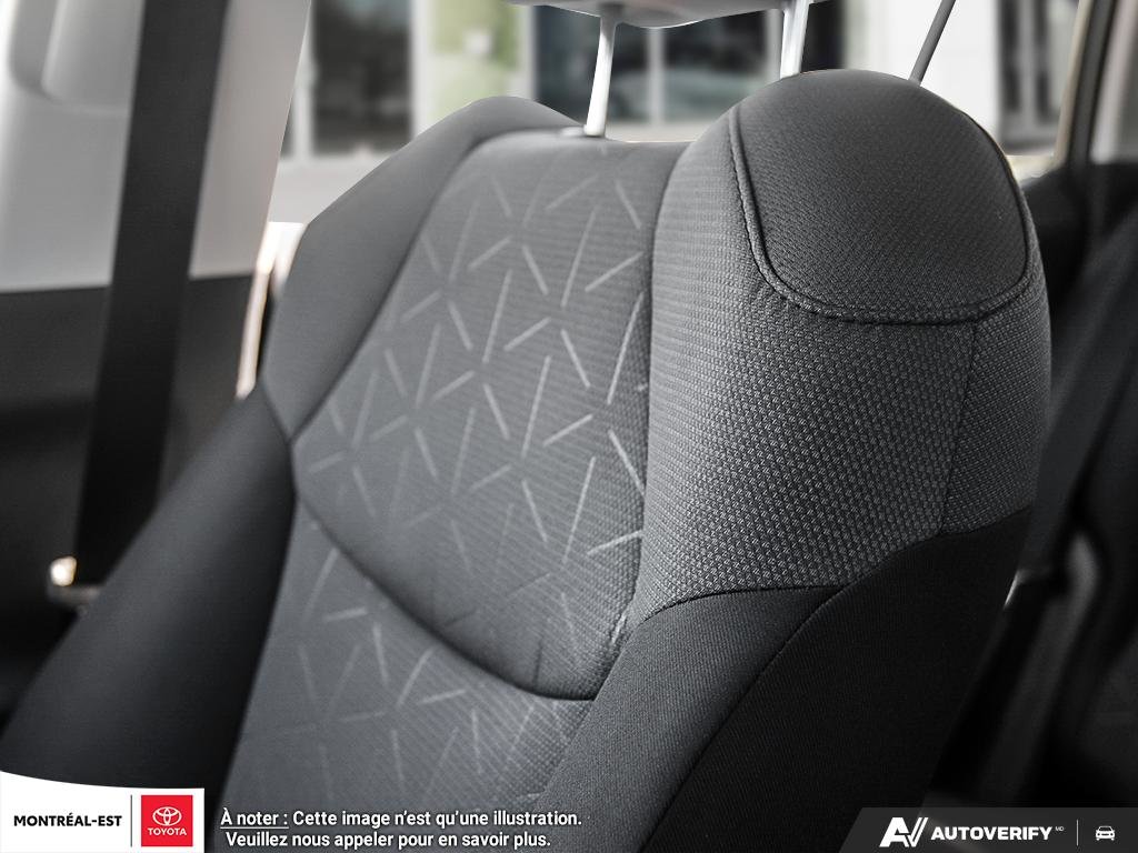 2025 Toyota RAV4 XLE in Charlemagne, Quebec - 17 - w1024h768px