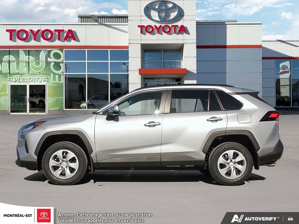 2025 Toyota RAV4 LE in Charlemagne, Quebec - 3 - w1024h768px