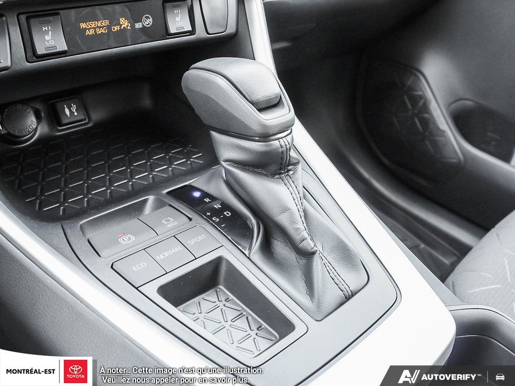 2025 Toyota RAV4 LE in Charlemagne, Quebec - 14 - w1024h768px
