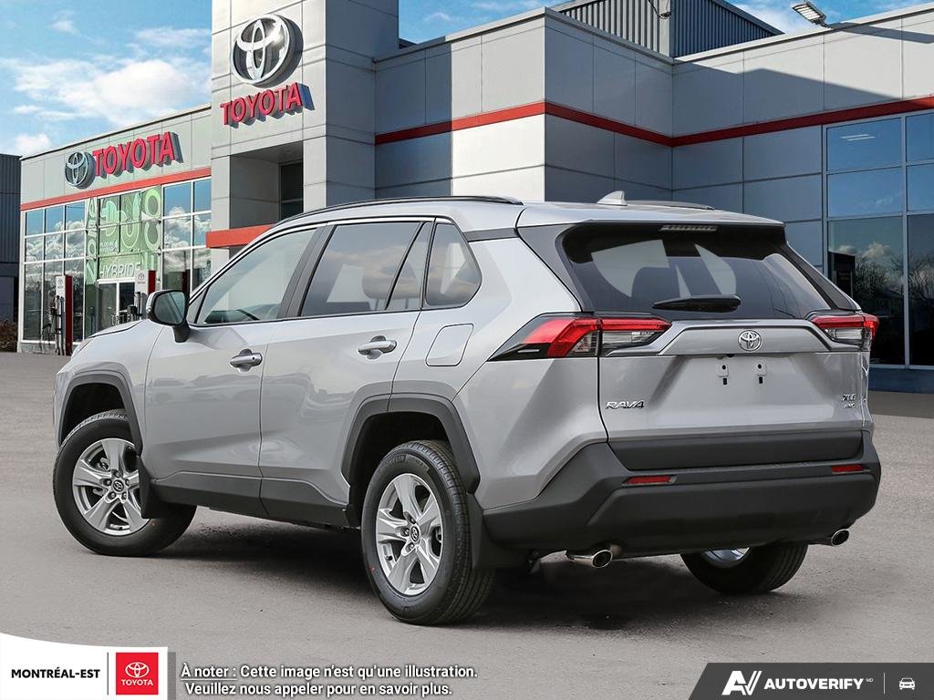 2025 Toyota RAV4 XLE in Charlemagne, Quebec - 4 - w1024h768px