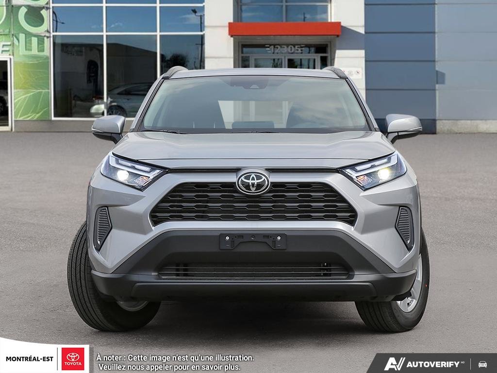 2025 Toyota RAV4 XLE in Charlemagne, Quebec - 2 - w1024h768px