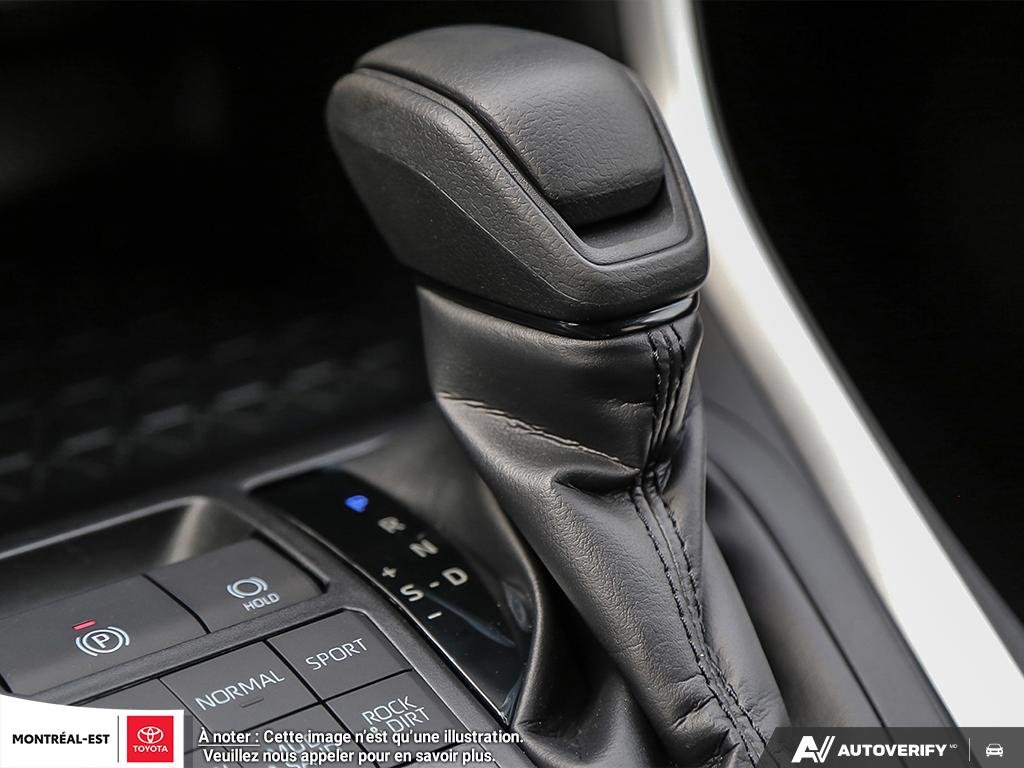 2025 Toyota RAV4 XLE in Charlemagne, Quebec - 13 - w1024h768px