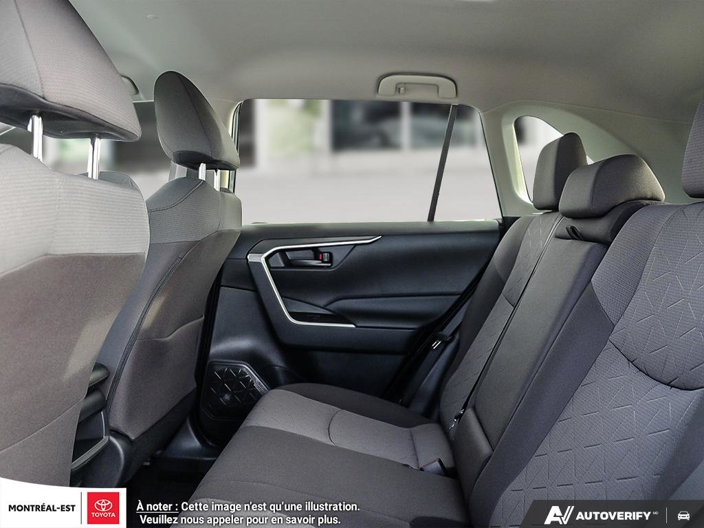 2025 Toyota RAV4 LE in Charlemagne, Quebec - 18 - w1024h768px