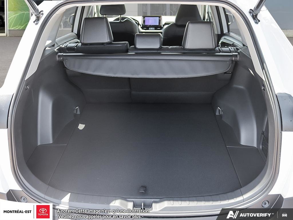 2025 Toyota RAV4 XLE PREMIUM in Charlemagne, Quebec - 7 - w1024h768px