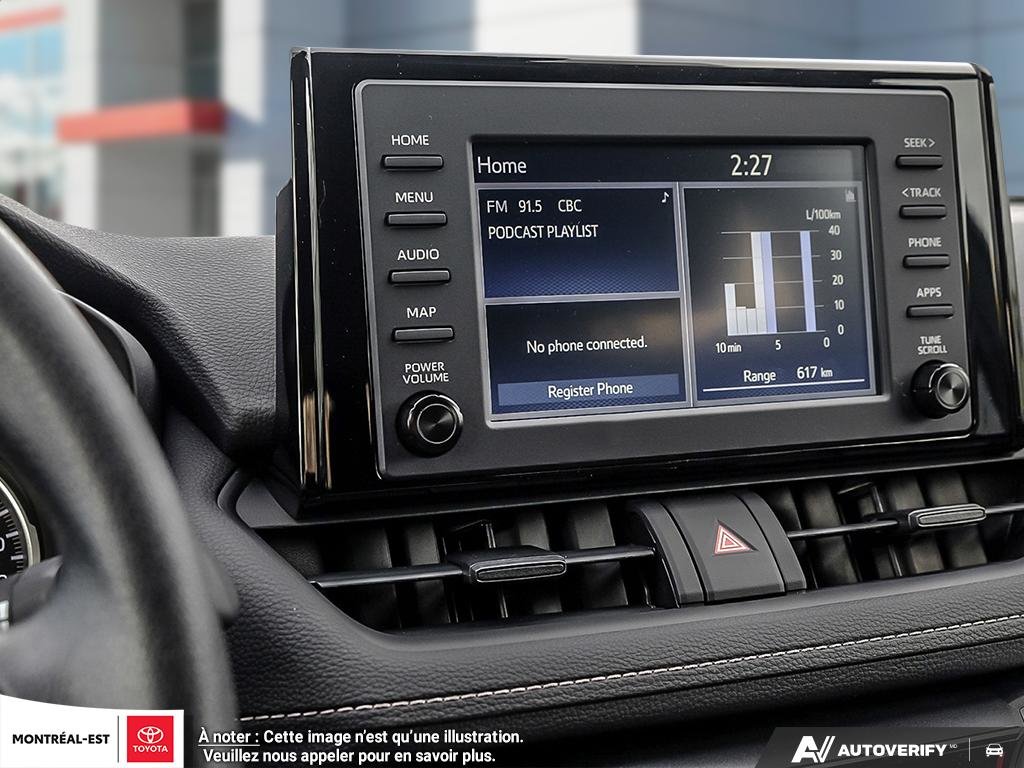 2025 Toyota RAV4 LE in Charlemagne, Quebec - 19 - w1024h768px