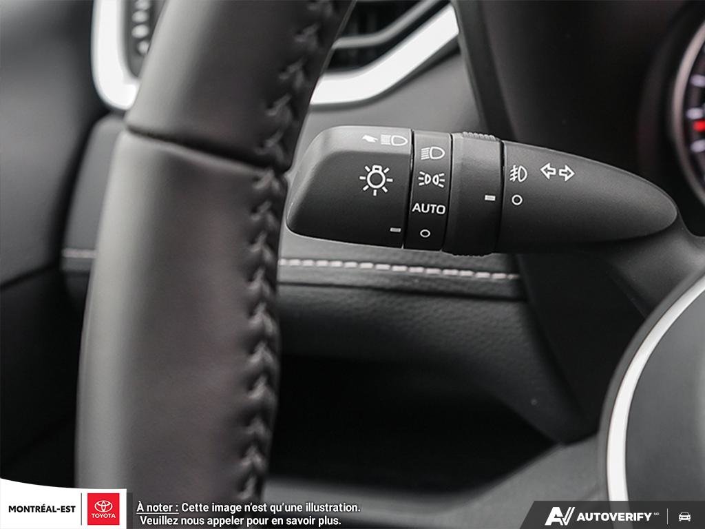 2025 Toyota RAV4 XLE in Charlemagne, Quebec - 20 - w1024h768px