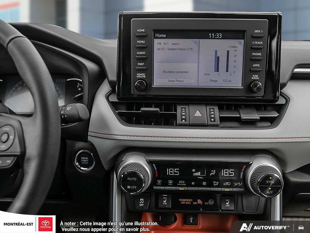 2025 Toyota RAV4 TRAIL in Charlemagne, Quebec - 23 - w1024h768px