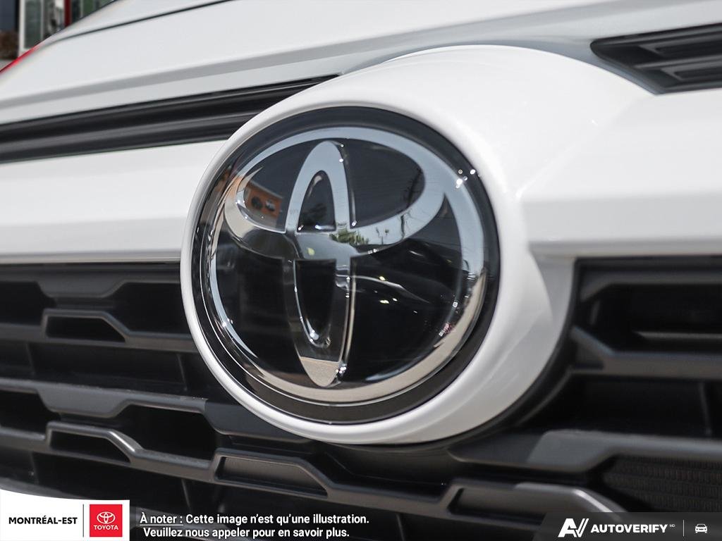 2025 Toyota RAV4 XLE PREMIUM in Charlemagne, Quebec - 9 - w1024h768px