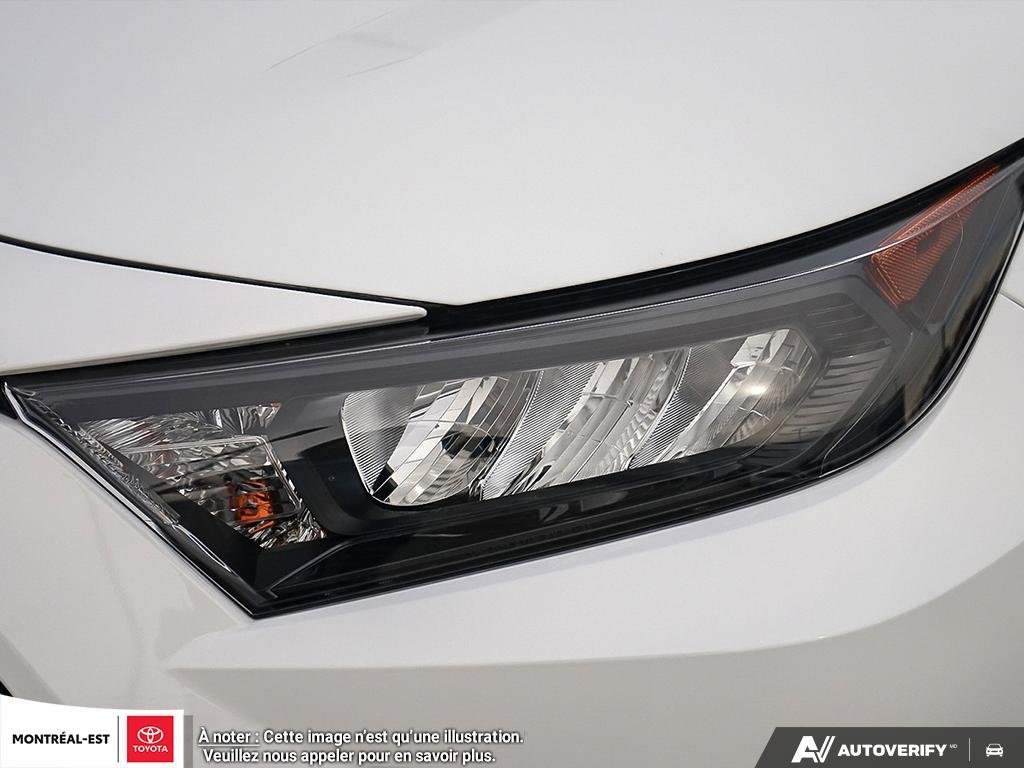 2025 Toyota RAV4 LE in Charlemagne, Quebec - 10 - w1024h768px