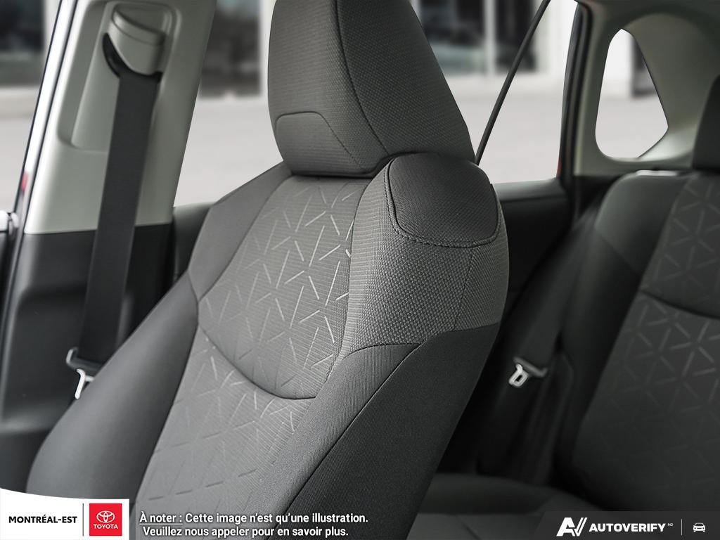 2025 Toyota RAV4 XLE in Charlemagne, Quebec - 16 - w1024h768px
