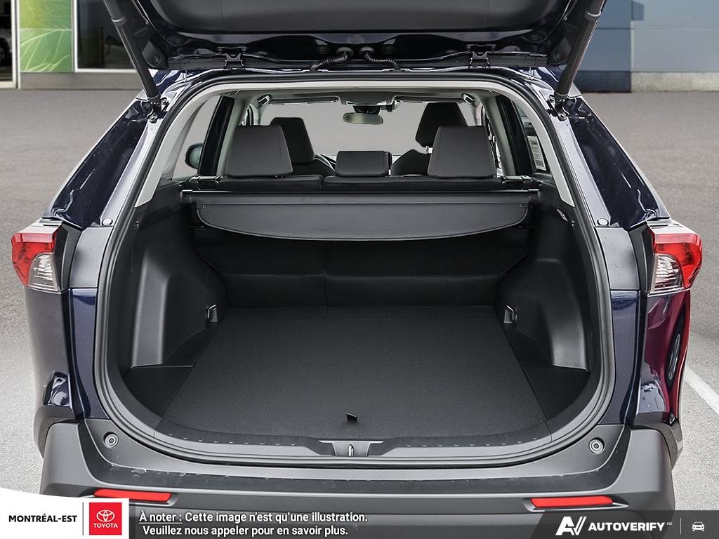 2025 Toyota RAV4 XLE in Charlemagne, Quebec - 7 - w1024h768px