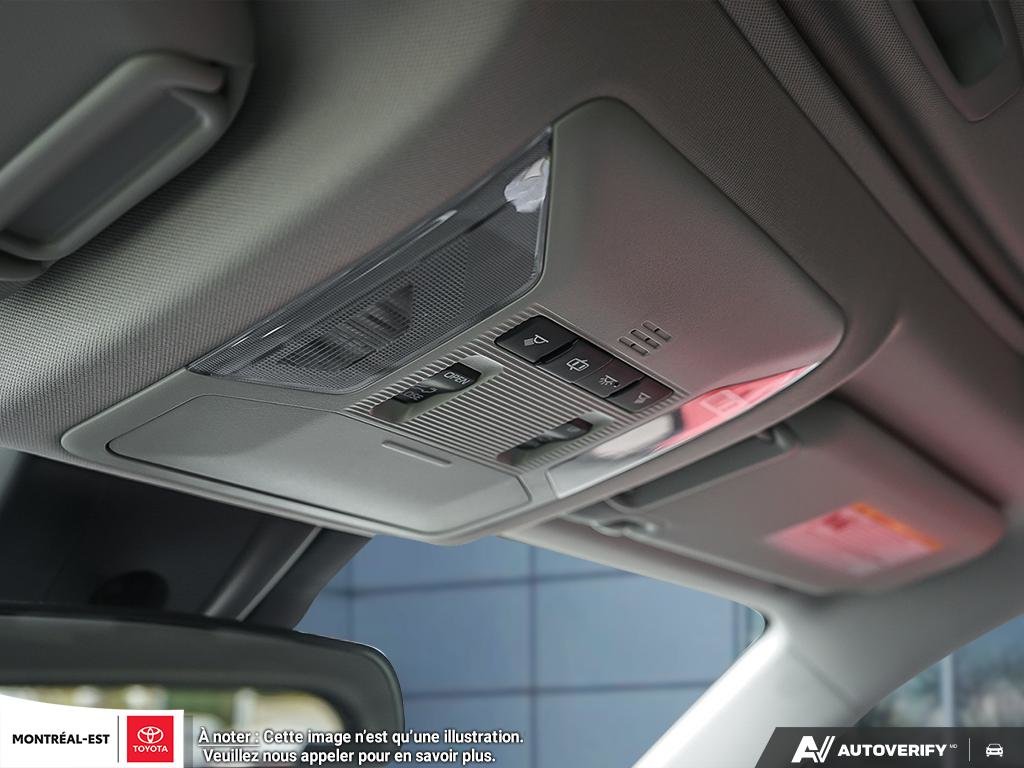 2025 Toyota RAV4 XLE in Charlemagne, Quebec - 15 - w1024h768px
