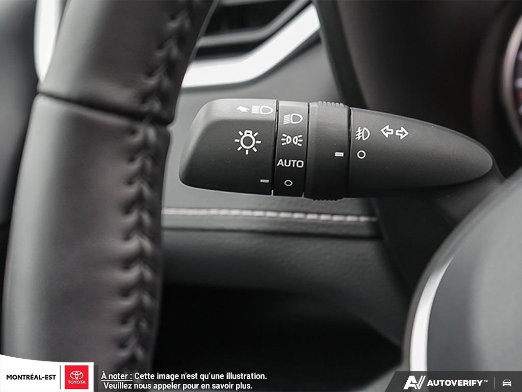 2025 Toyota RAV4 XLE in Charlemagne, Quebec - 20 - w1024h768px