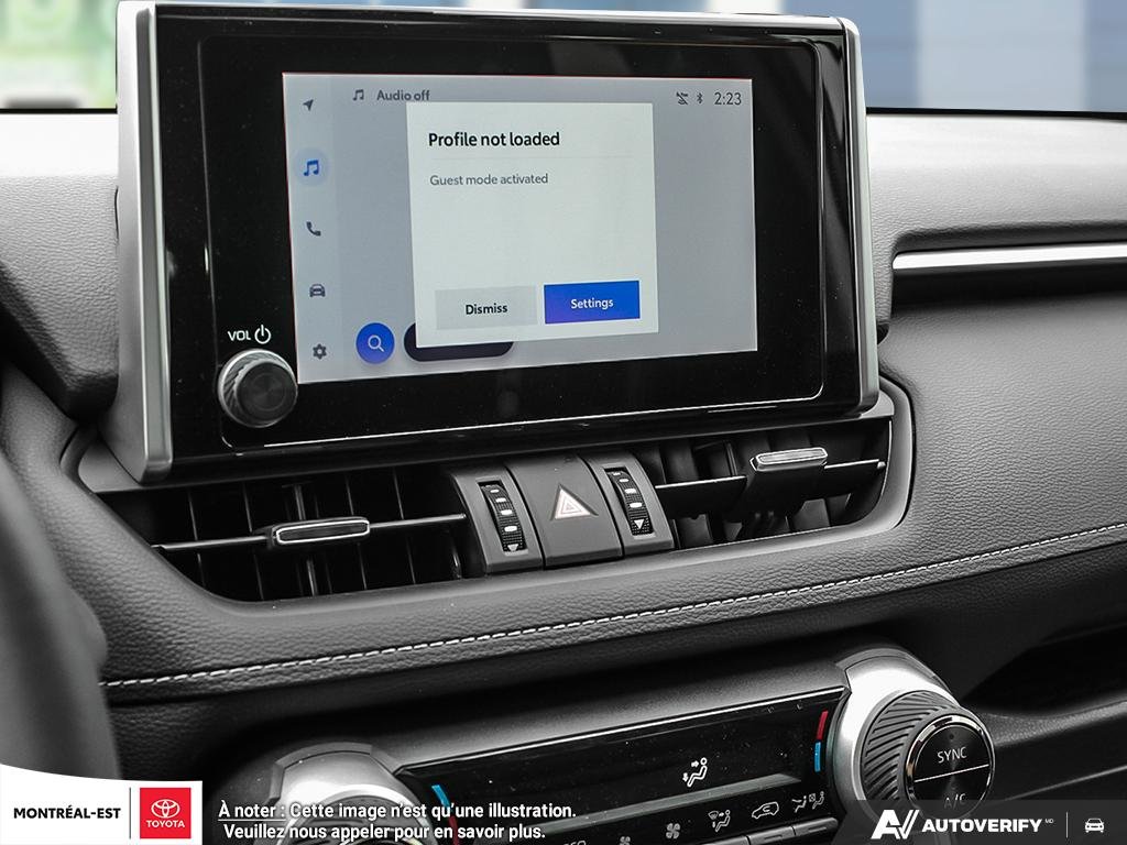 Toyota RAV4 XLE PREMIUM 2025 à Charlemagne, Québec - 16 - w1024h768px