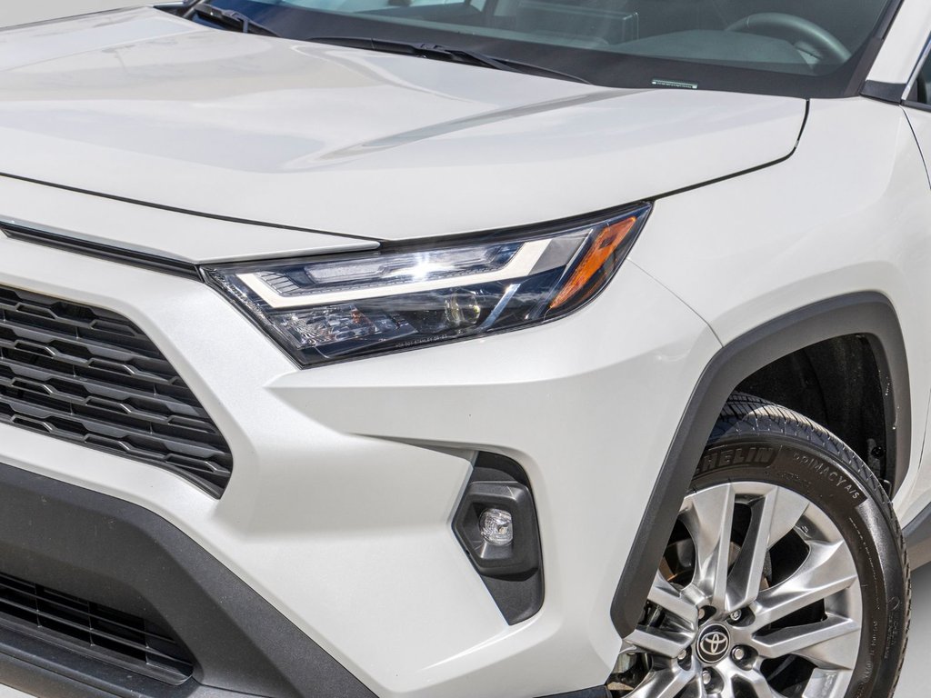 Toyota RAV4 XLE PREMIUM **JAMAIS ACCIDENTÉ+CUIR+TOIT+19PO** 2025 à Saint-Jérôme, Québec - 37 - w1024h768px