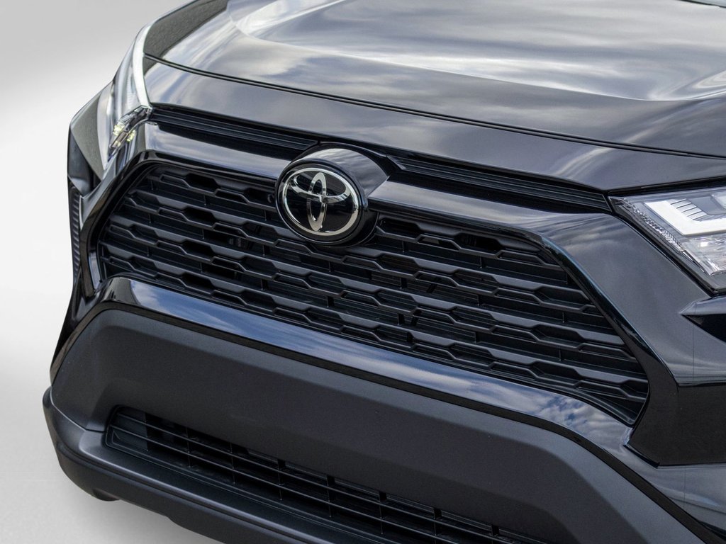 Toyota RAV4 XLE 2025 à Saint-Jérôme, Québec - 35 - w1024h768px