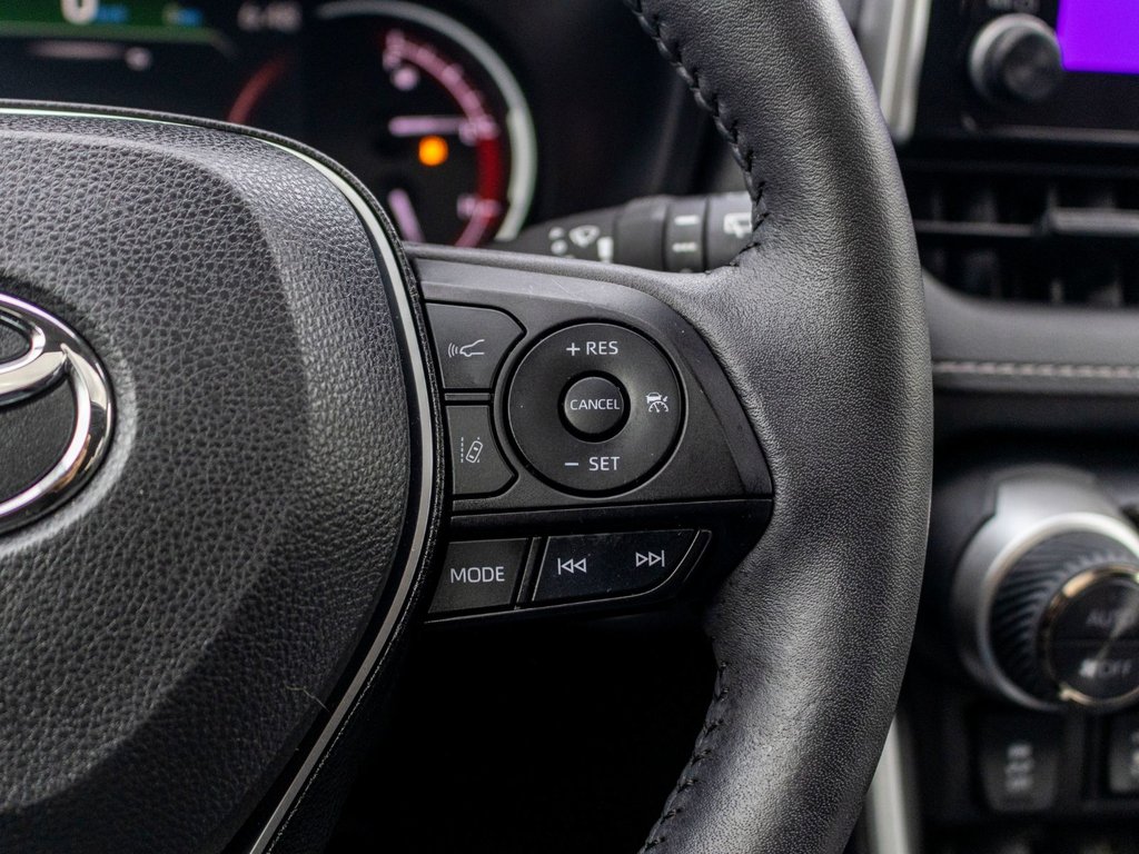 Toyota RAV4 XLE 2025 à Saint-Jérôme, Québec - 11 - w1024h768px
